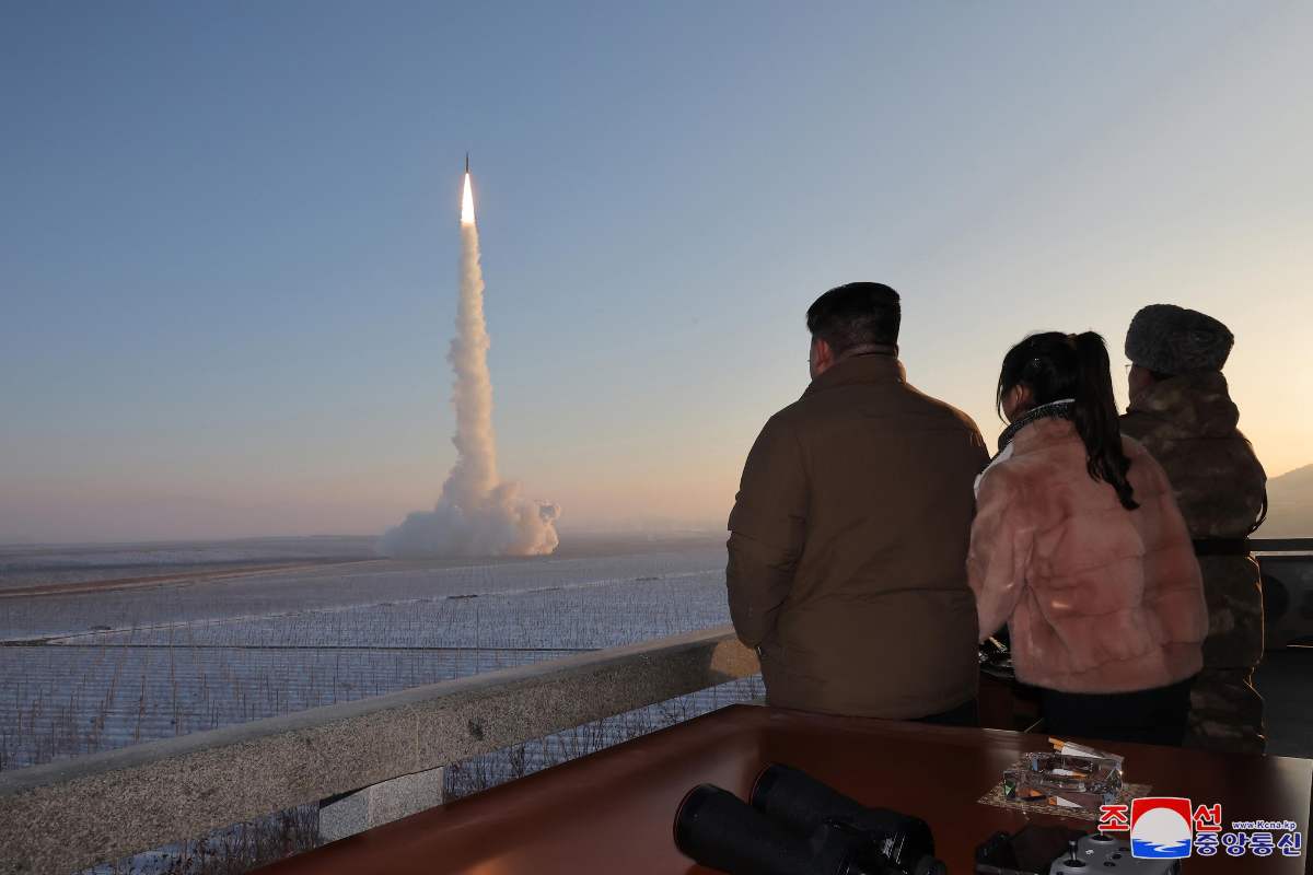 Kim promette satelliti spia e guerra